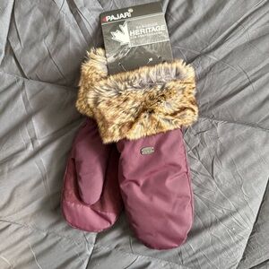 NWT Pajar Plum Mittens with Faux Fur Trim